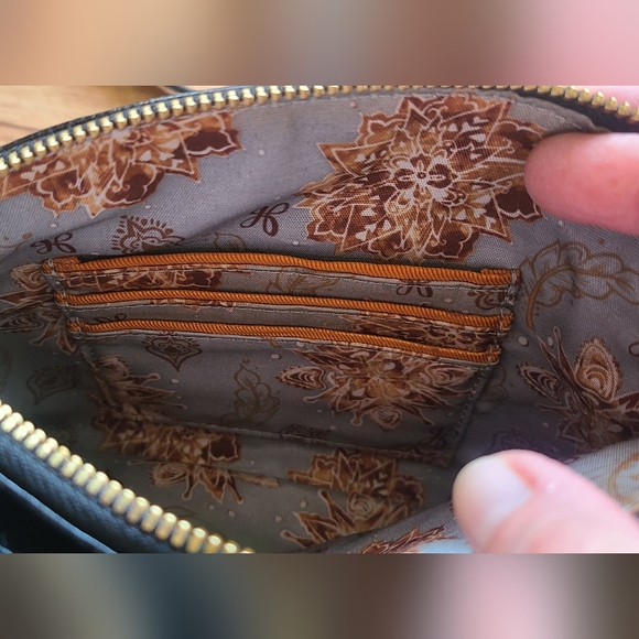 HOBO Black Soft Leather Evella Crossbody Bag - Picture 7 of 13